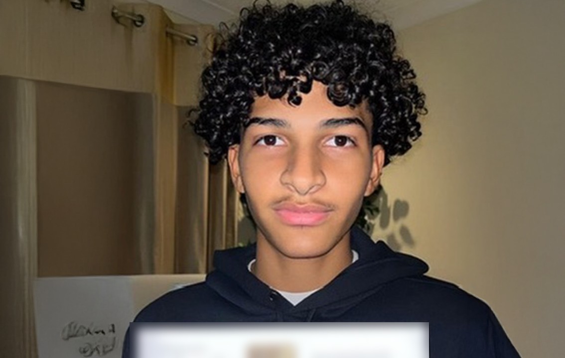 Hoosain, a Mobile Tutors student